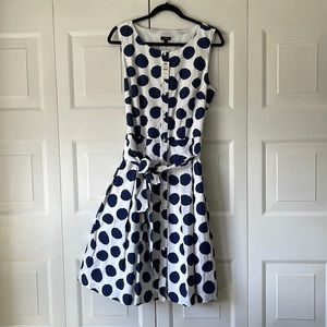 Sleeveless dress, blue and white